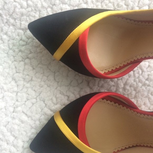 Charlotte Olympia Vamp Half D’Orsay Pump - Picture 5 of 11